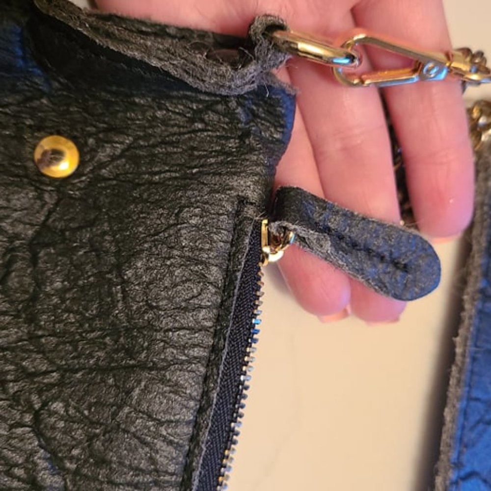 VEGAN PIÑATEX sustainable designer shoulder bag BLACK LUCIELA TASCHEN Prague - Picture 12 of 16
